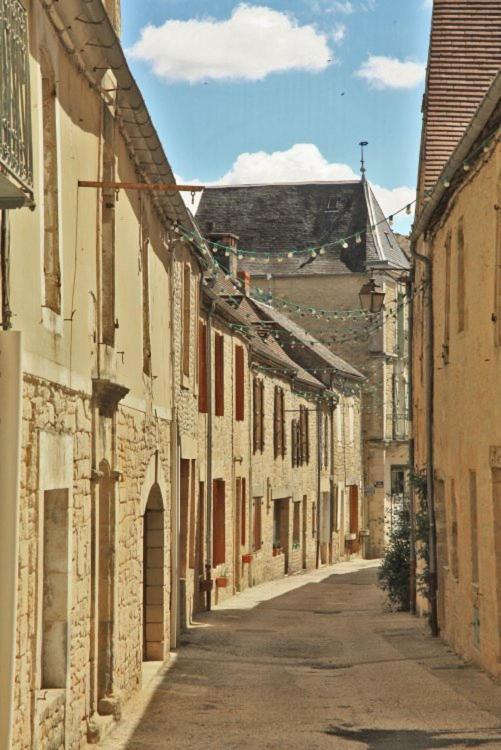 Petite maison en pierre au coeur du Périgord noir proche de Sarlat et Rocamadour Salignac Eyvigues Esterno foto